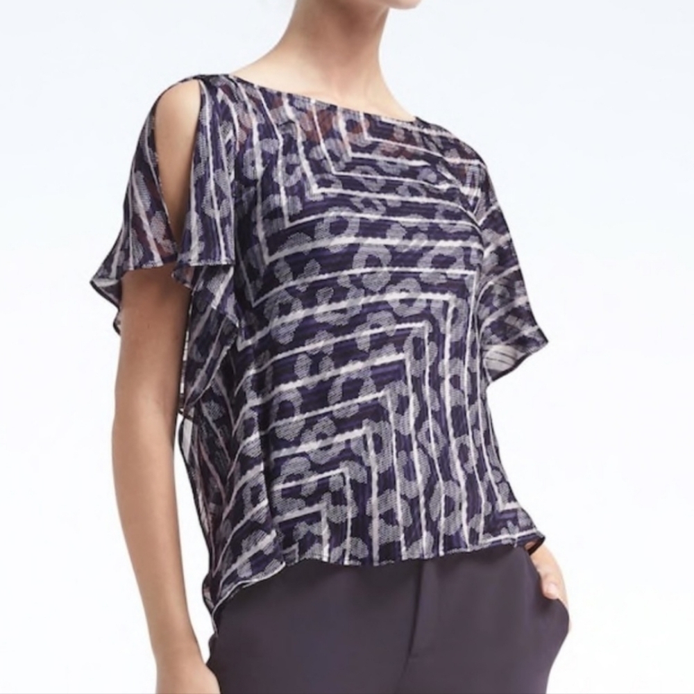 Banana Republic Geometric Animal Print Sheer Flutter Sleeve Blouse | Size S